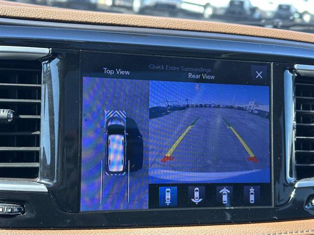 Used 2017 Chrysler Pacifica Limited image 20