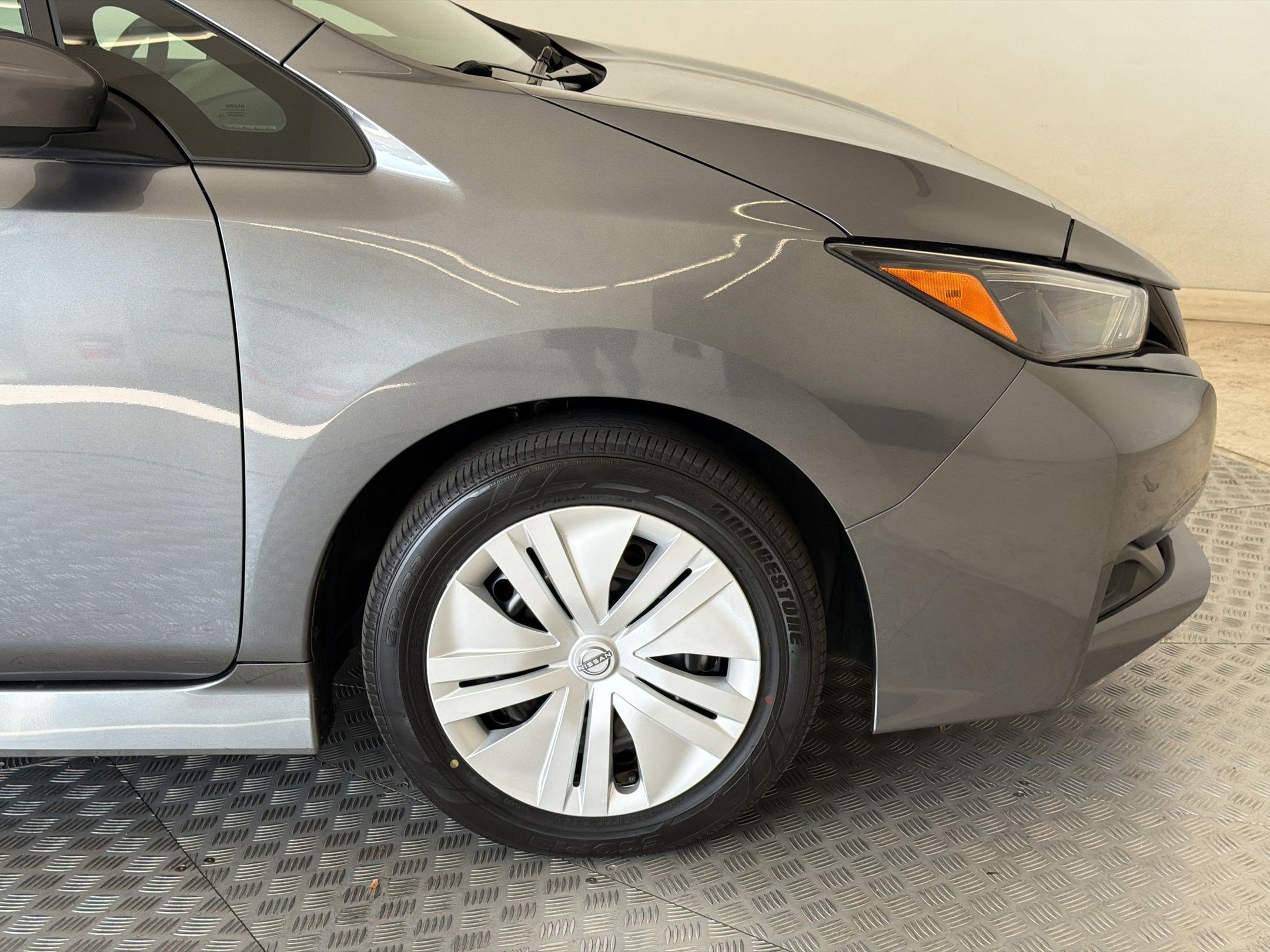 Used 2025 Nissan Leaf S FWD image 13