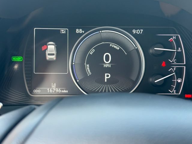 Used 2022 Lexus ES 300h Ultra Luxury w/ Accessory Package 2 FWD image 31