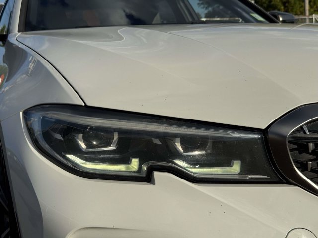 Used 2020 BMW M340i w/ Driving Assistance Package RWD image 14
