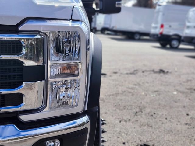 New 2026 Ford F550 4x4 Regular Cab Super Duty image 9