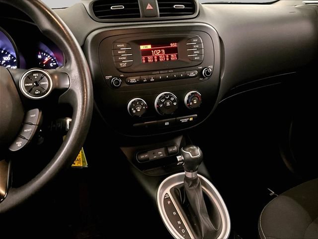 Used 2016 Kia Soul FWD image 6