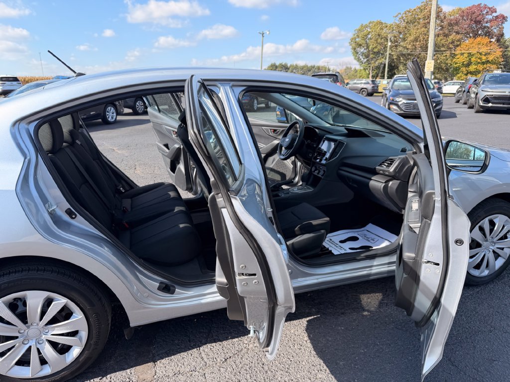 Used 2022 Subaru Impreza 2.0i AWD/4WD image 26
