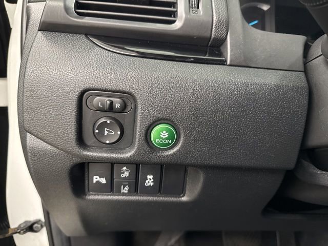 Certified 2021 Honda Pilot Touring image 31