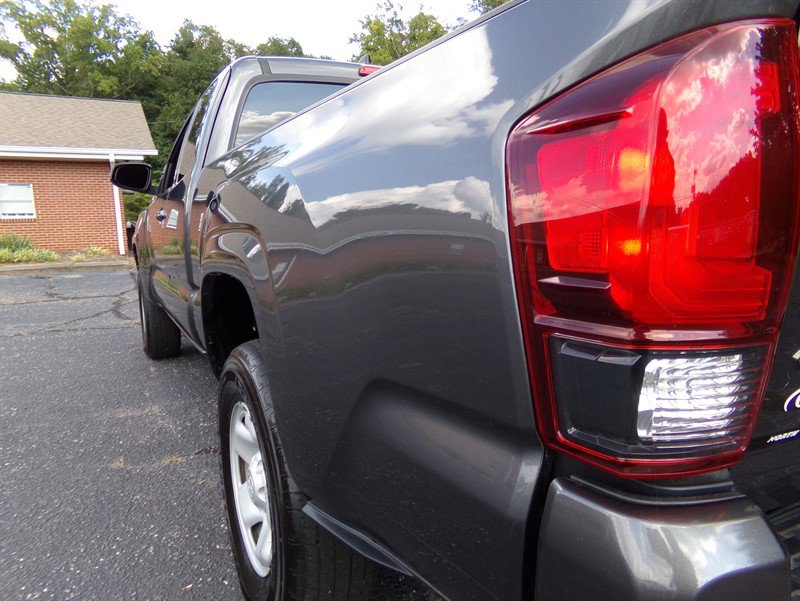 Used 2022 Toyota Tacoma SR5 image 12