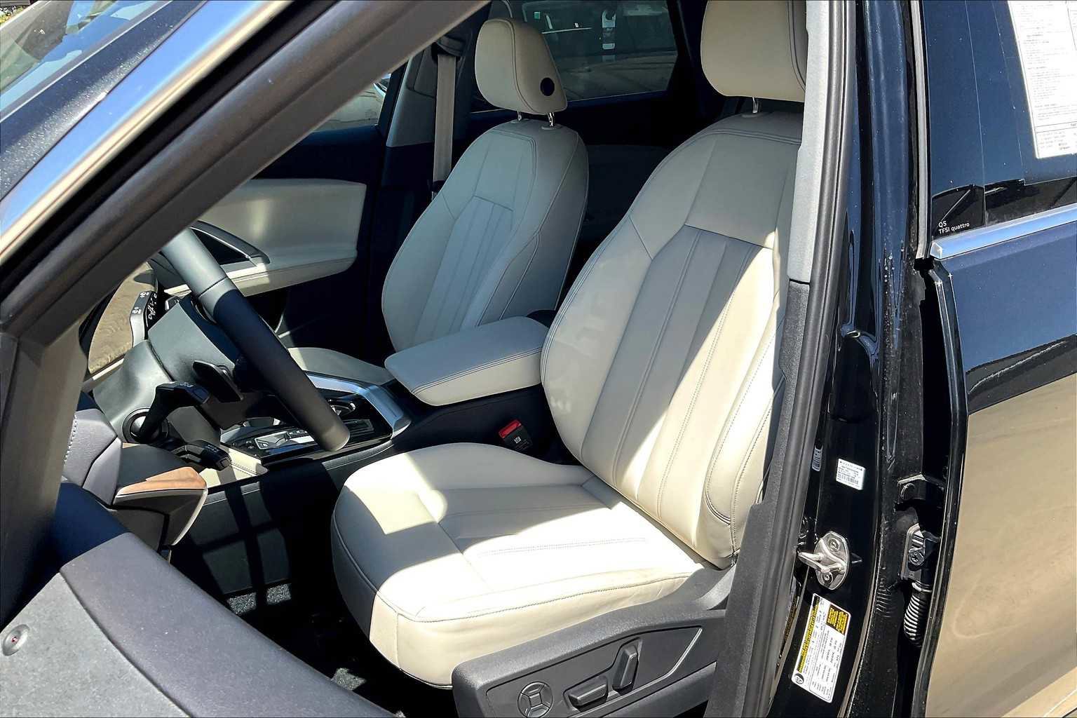 New 2025 Audi Q5 Premium image 9