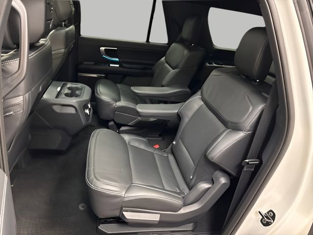 New 2026 Ford Expedition Max Platinum w/ Stealth Appearance Package image 44
