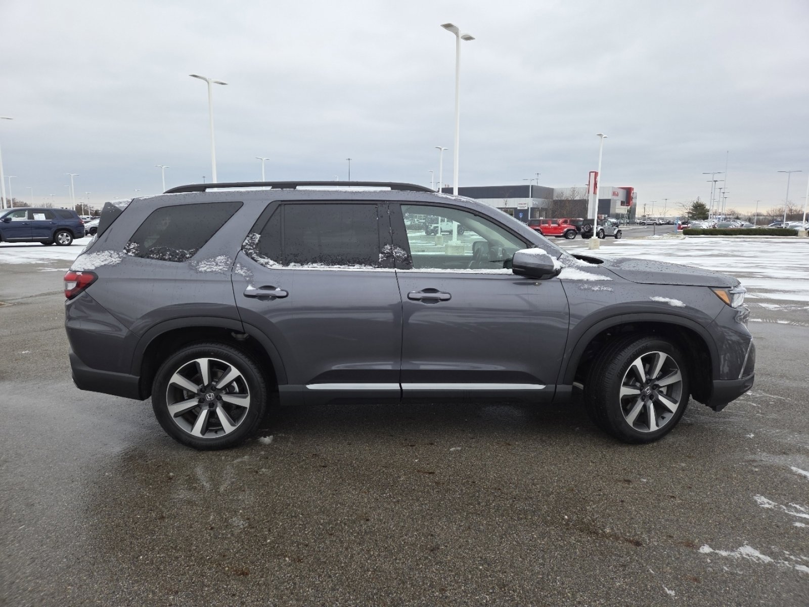 Used 2025 Honda Pilot Elite image 20