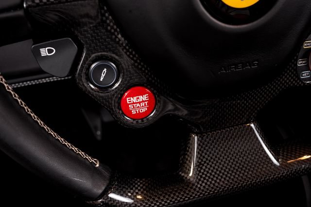 Used 2016 Ferrari 488 Spider RWD image 39