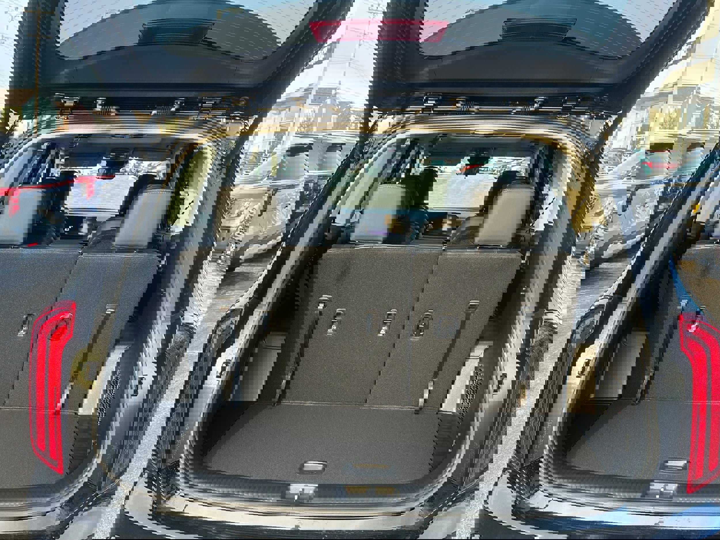 New 2025 Kia Telluride S image 10