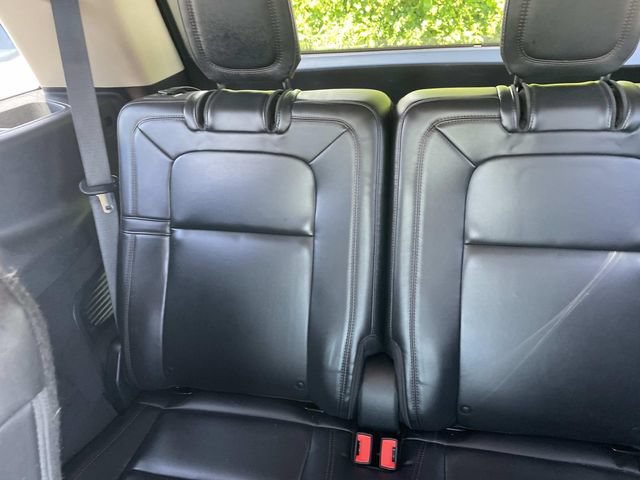 Used 2020 Lincoln Aviator Reserve w/ Equipment Group 201A AWD/4WD image 21