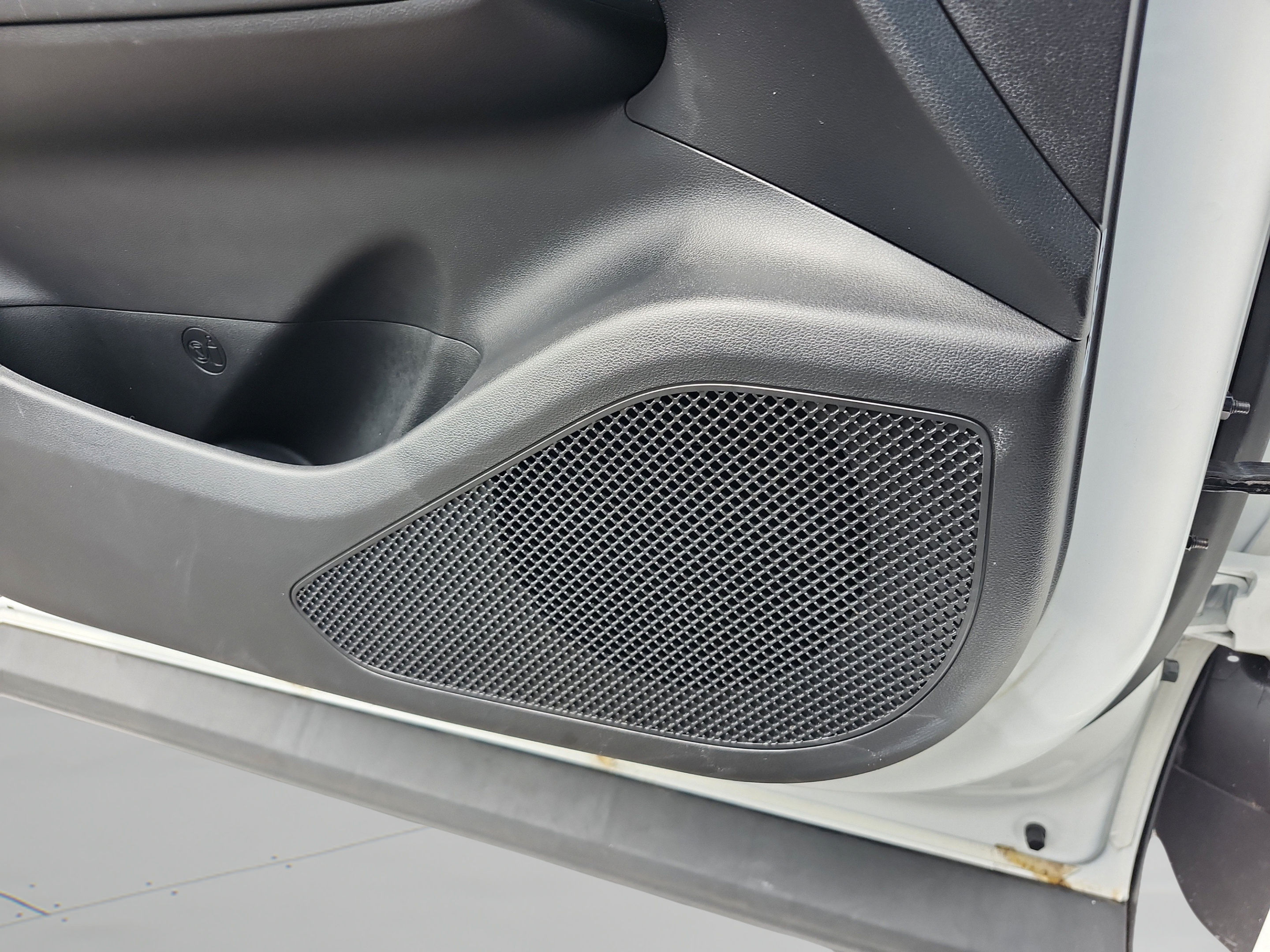 Certified 2025 Hyundai Santa Cruz SEL FWD image 23