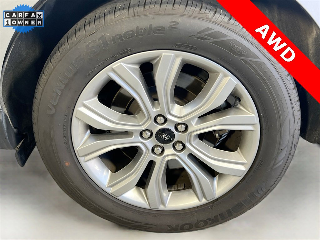 Used 2024 Ford Edge Titanium image 29