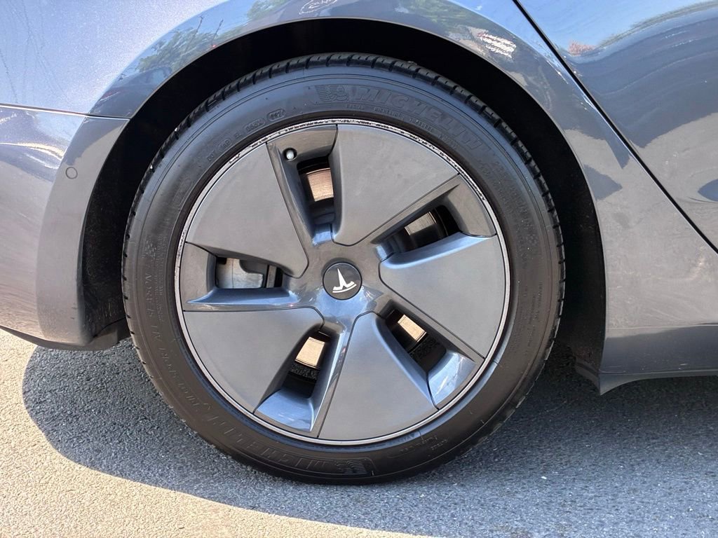Used 2022 Tesla Model 3 Long Range AWD/4WD image 51