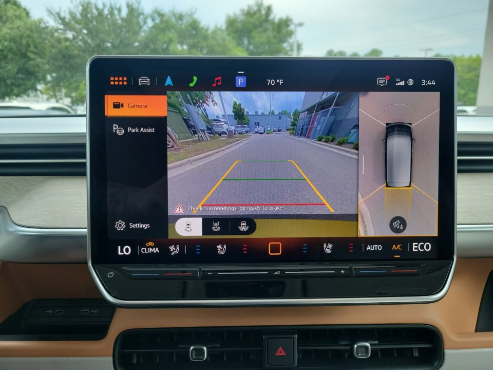 New 2025 Volkswagen ID. Buzz Pro S Plus image 19