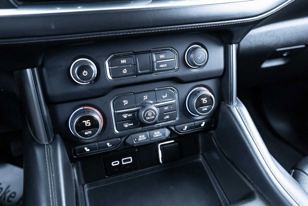 Used 2022 Chevrolet Suburban Z71 image 17