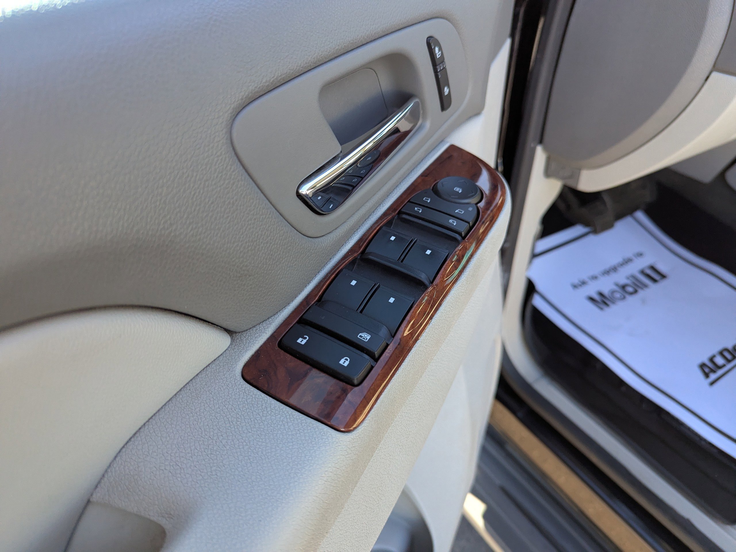 Used 2013 Chevrolet Avalanche LT w/ All-Star Edition AWD/4WD image 11