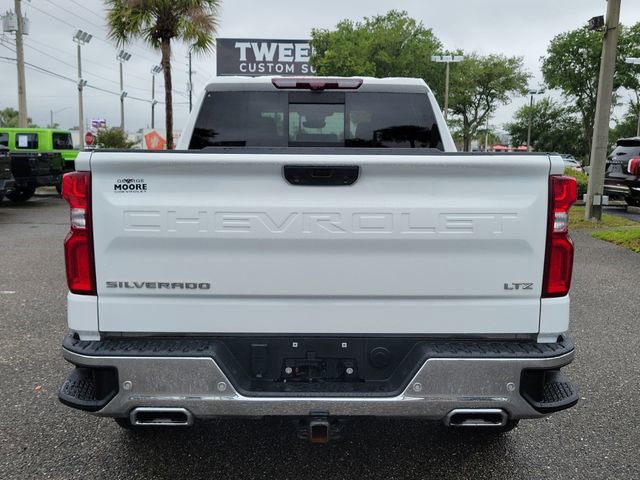 Used 2022 Chevrolet Silverado 1500 LTZ w/ LTZ Premium Package AWD/4WD image 10