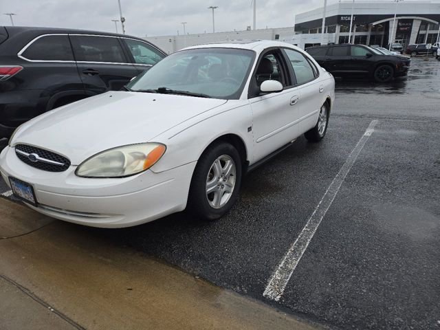 Used 2002 Ford Taurus SEL image 1