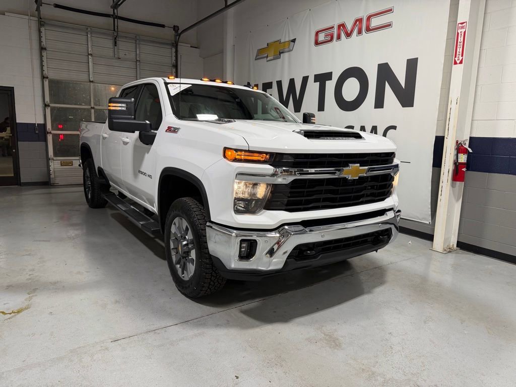 New 2026 Chevrolet Silverado 2500 LT w/ All Star Edition image 2