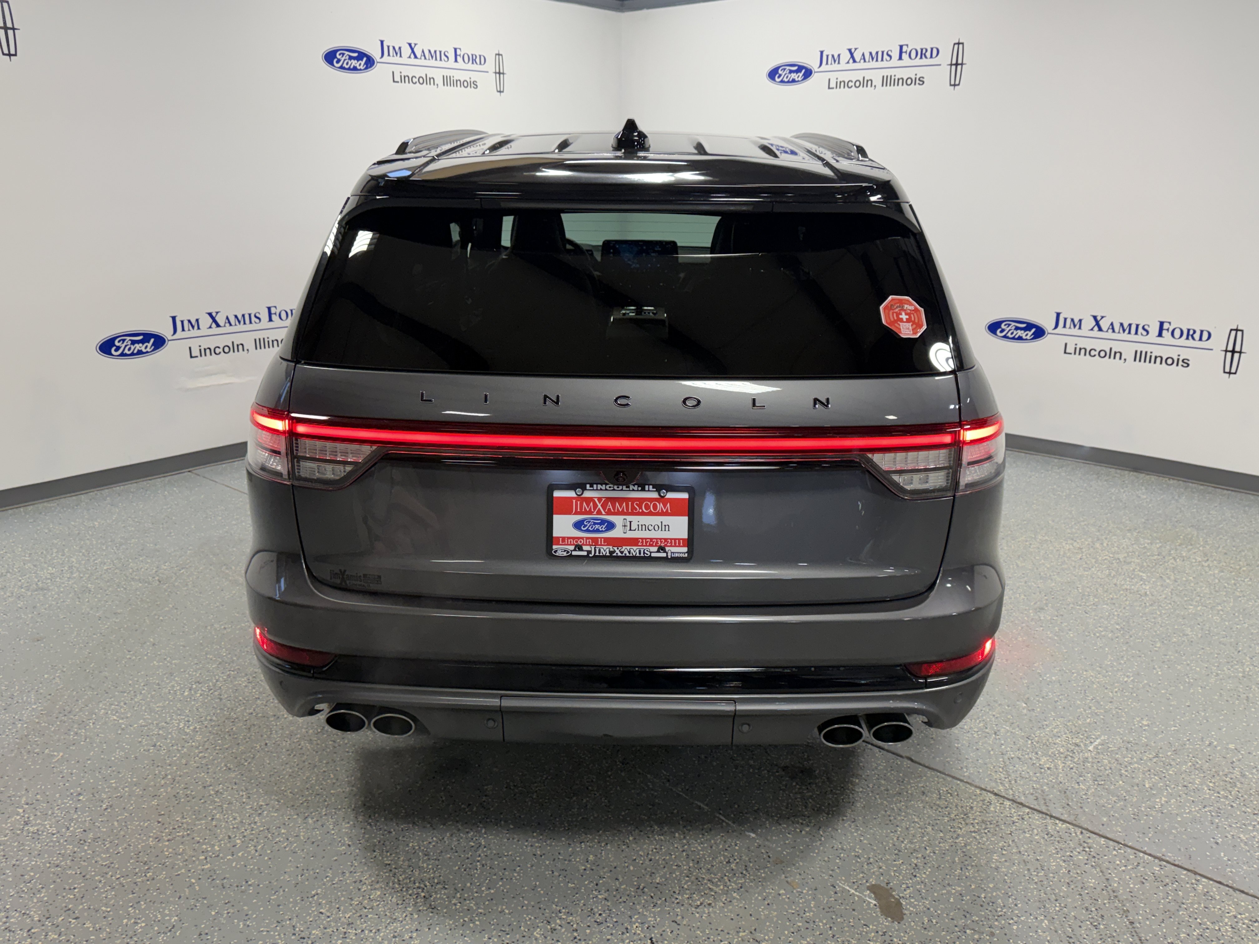 Used 2025 Lincoln Aviator Black Label w/ Black Label Special Edition AWD/4WD image 35