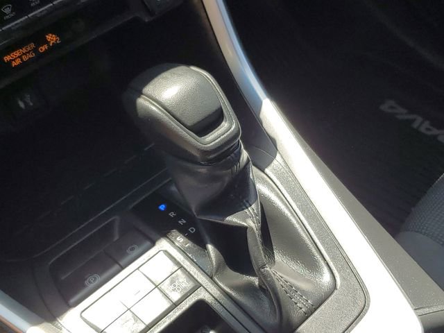 Used 2019 Toyota RAV4 LE w/ All Weather Liner Package AWD/4WD image 30