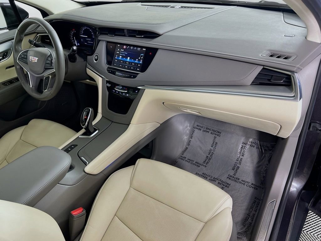 Used 2018 Cadillac XT5 Luxury image 29