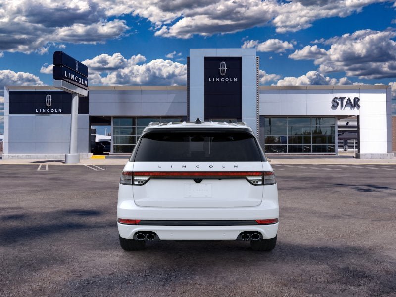 New 2025 Lincoln Aviator Black Label w/ Black Label Special Edition AWD/4WD image 5