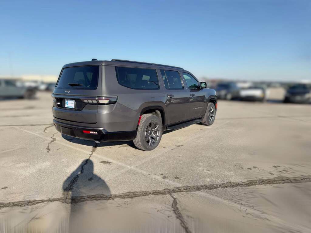 New 2026 Jeep Grand Wagoneer L Limited image 12