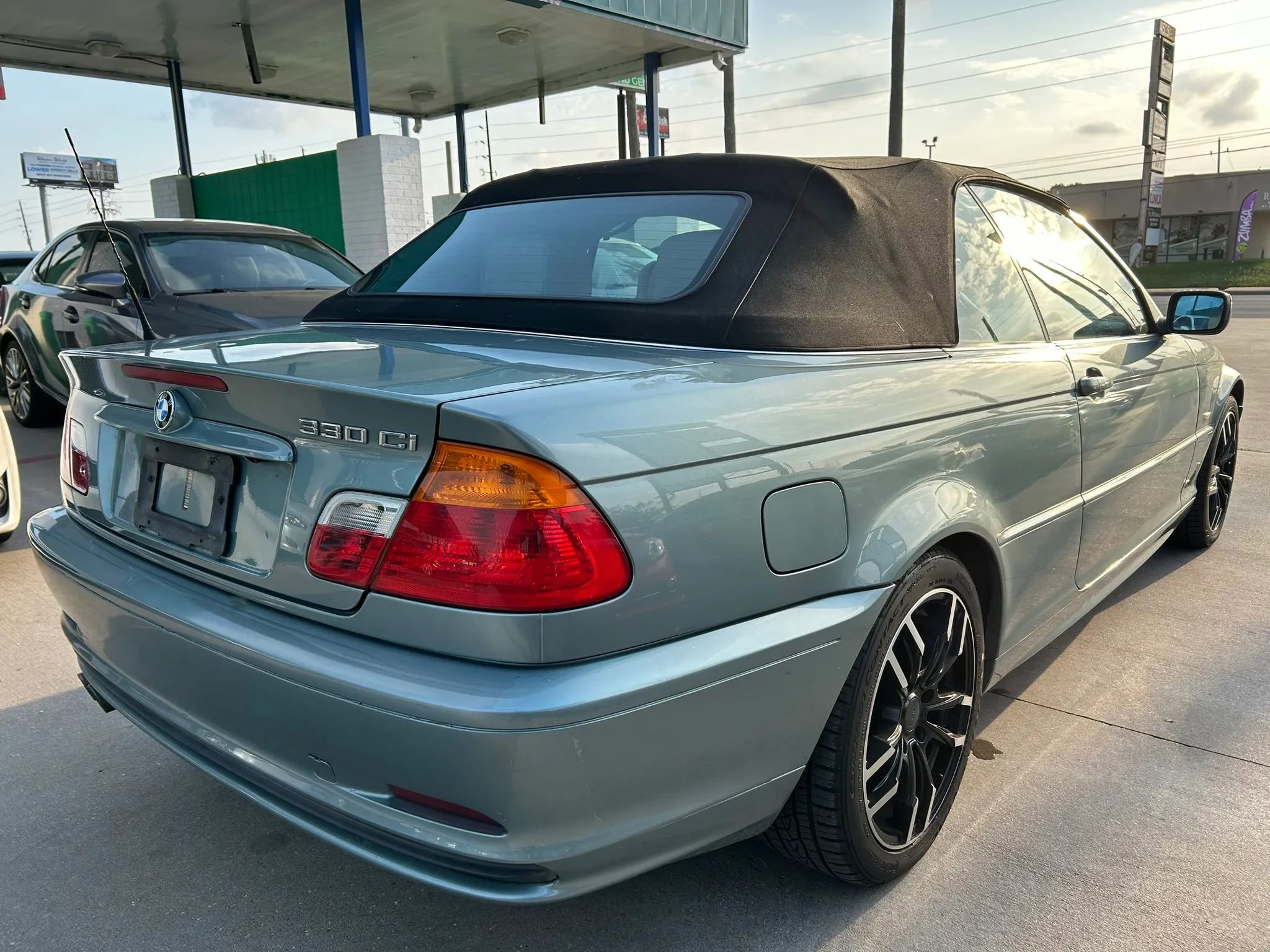 Used 2003 BMW 330Ci Convertible RWD image 5