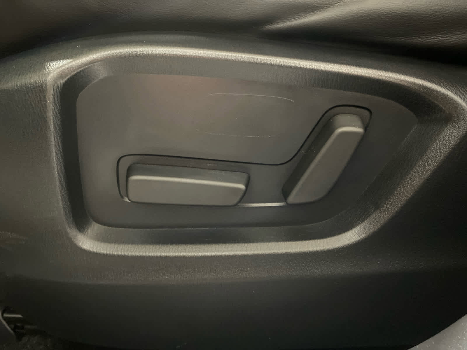 Used 2020 MAZDA CX-5 Touring image 12