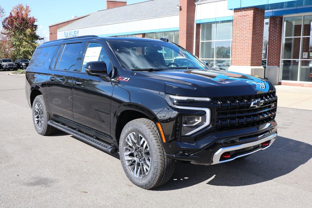 New 2026 Chevrolet Suburban Z71 w/ Z71 Off-Road Package image 3