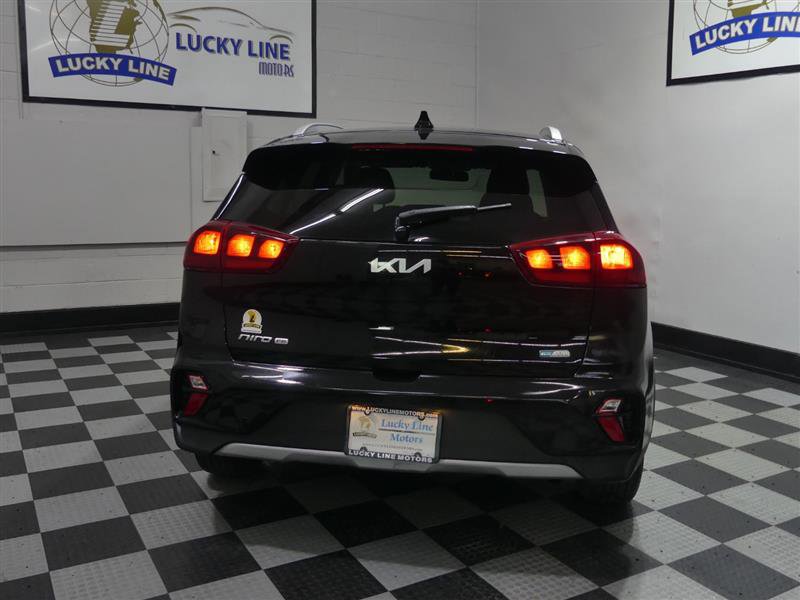 Used 2022 Kia Niro LX FWD image 8