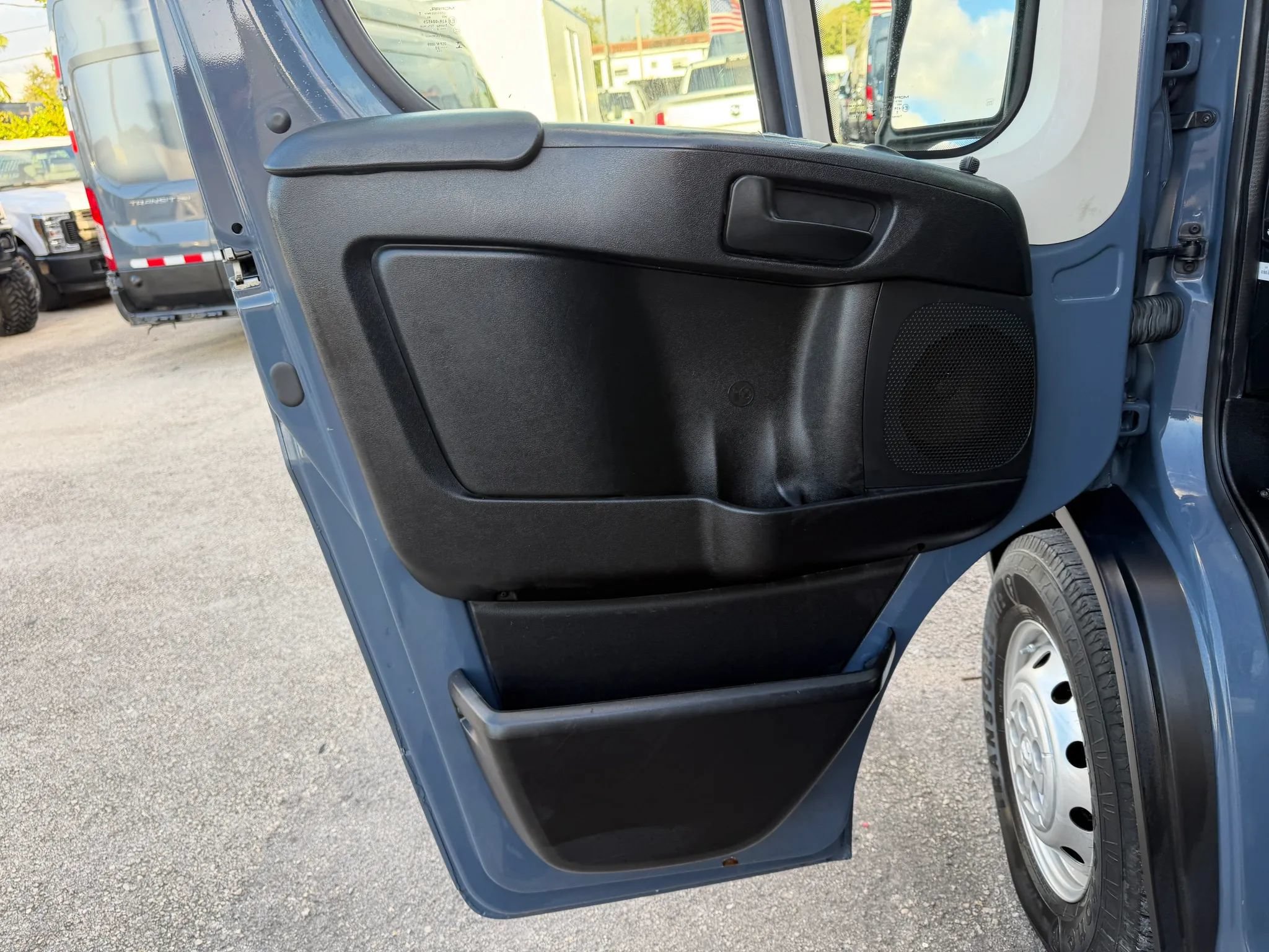 Used 2020 RAM ProMaster 3500 FWD image 11