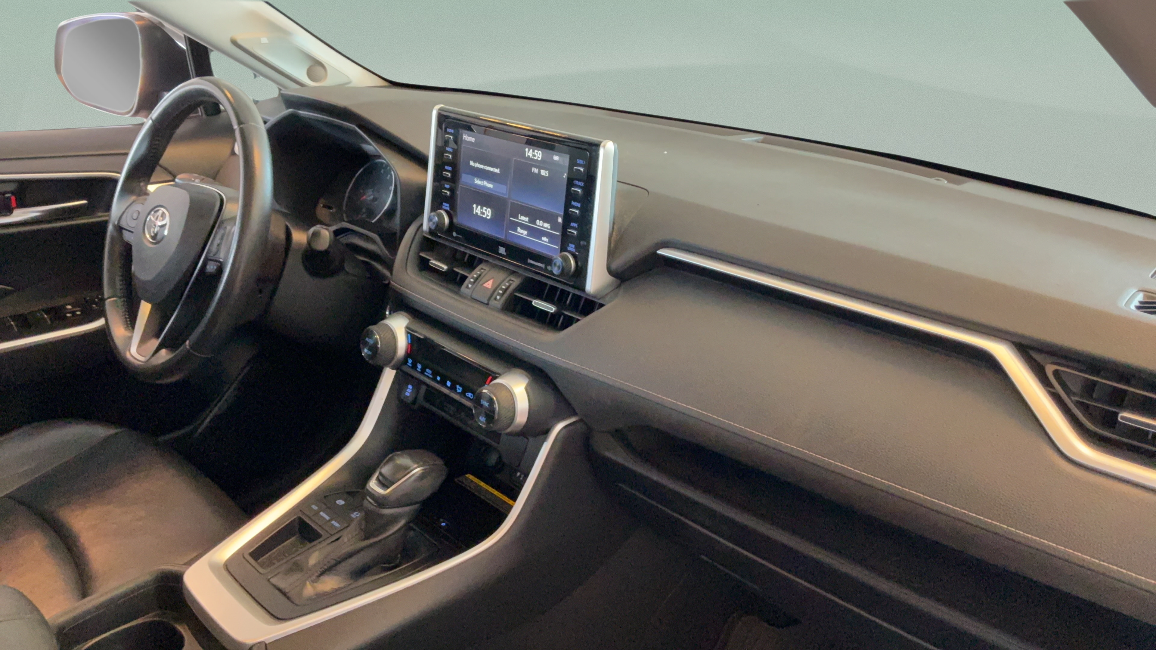 Used 2019 Toyota RAV4 XLE Premium w/ Advanced Technology Package FWD image 39