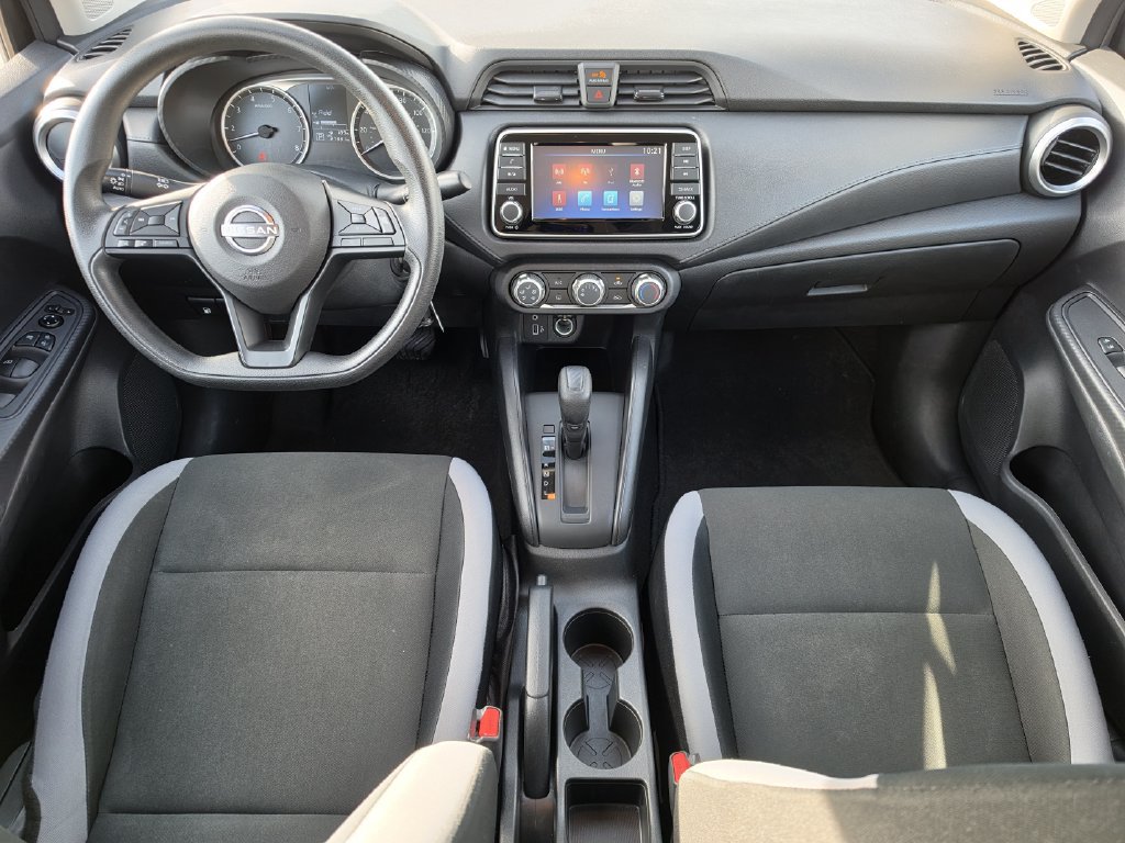 Used 2025 Nissan Versa S w/ Trunk Package FWD image 12
