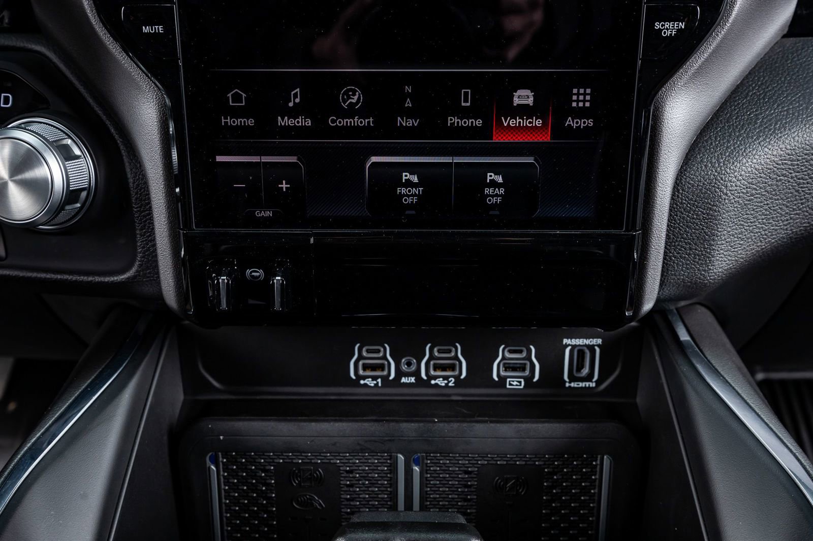 Used 2026 RAM 1500 Laramie image 28