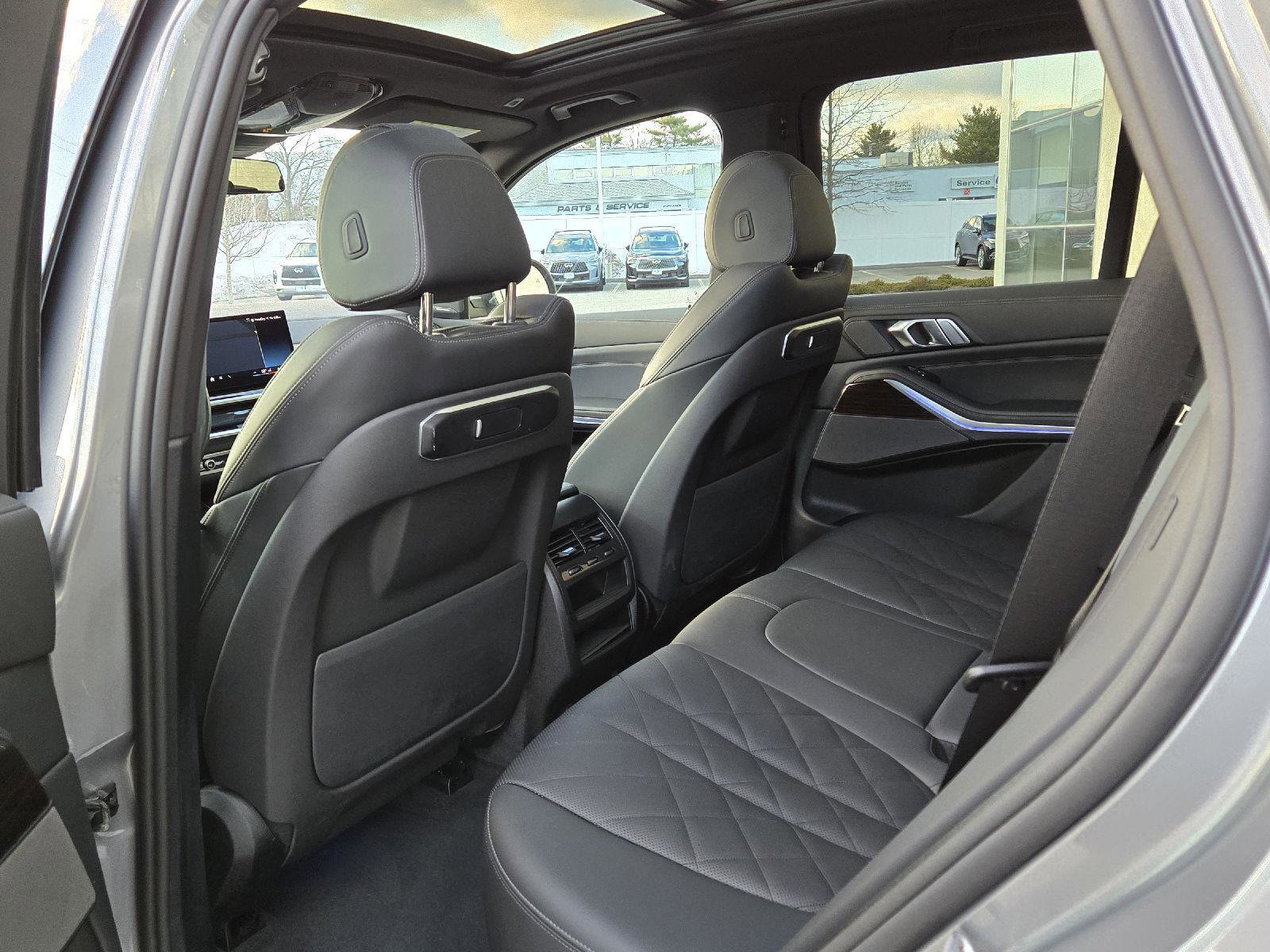 Used 2026 BMW X5 xDrive40i image 21