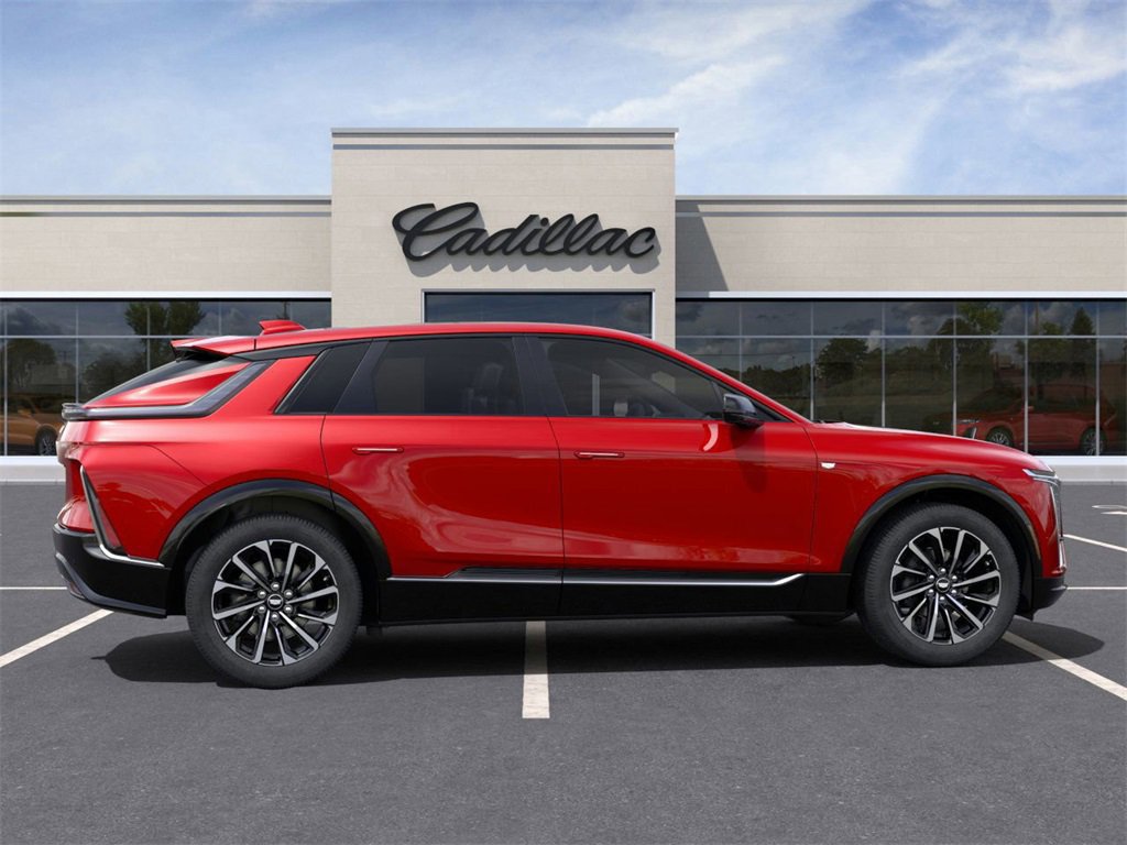 New 2024 Cadillac Lyriq Sport w/ LPO, Floor Liner Package image 5