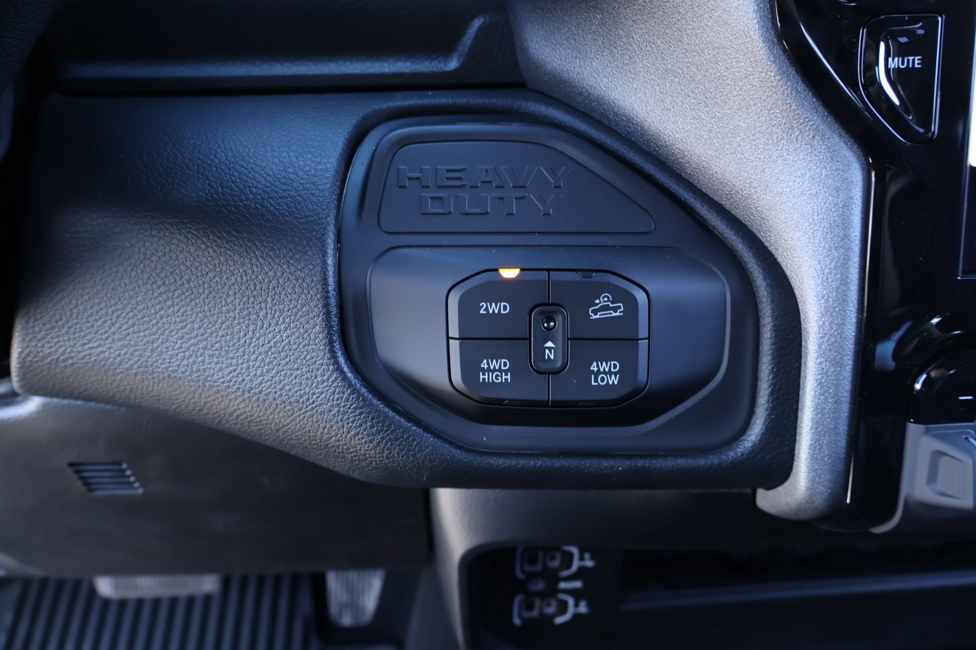 New 2027 RAM 2500 Warlock AWD/4WD image 9