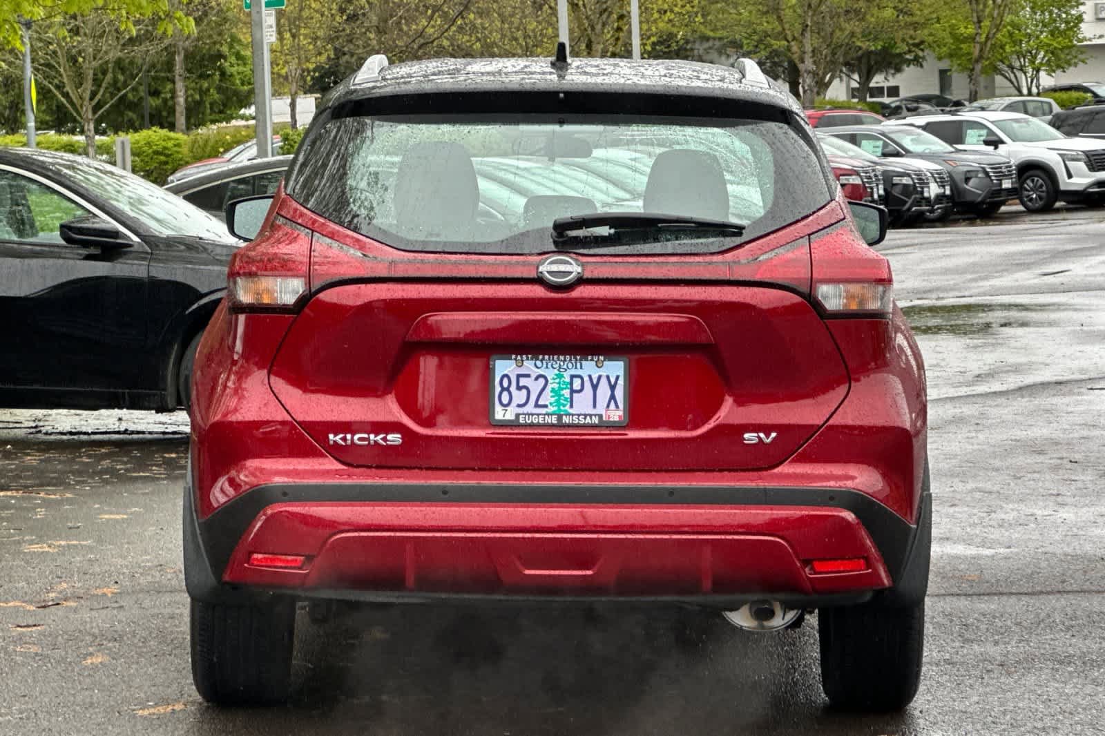 Used 2024 Nissan Kicks SV FWD image 7