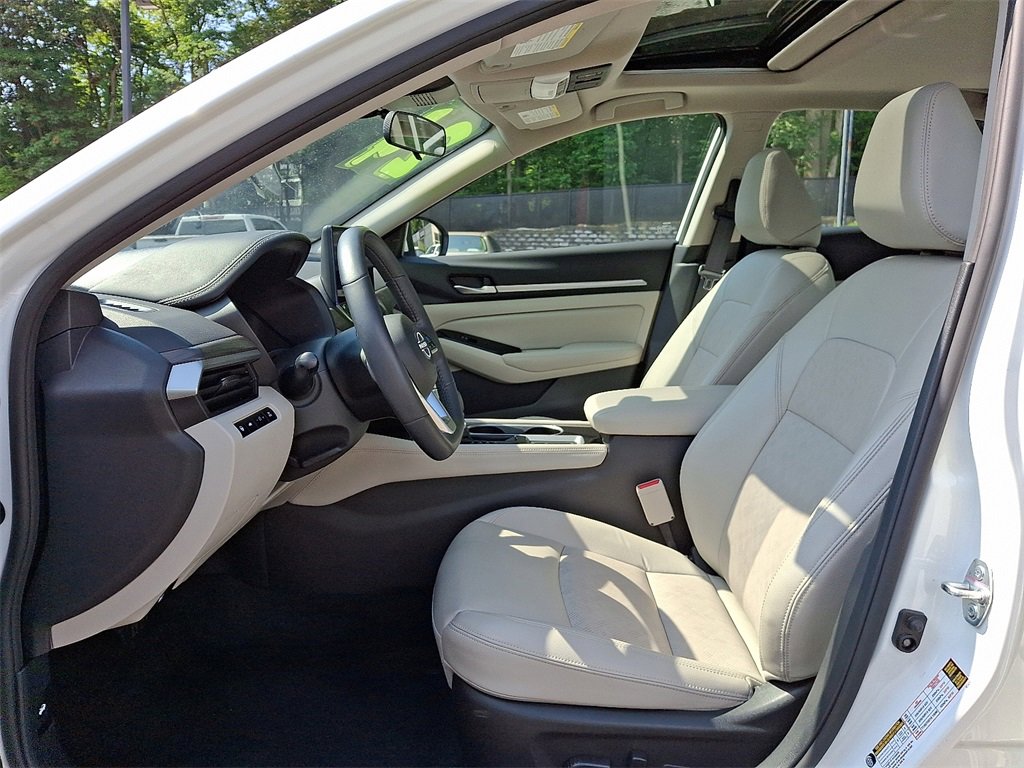 Certified 2024 Nissan Altima 2.5 SL image 14