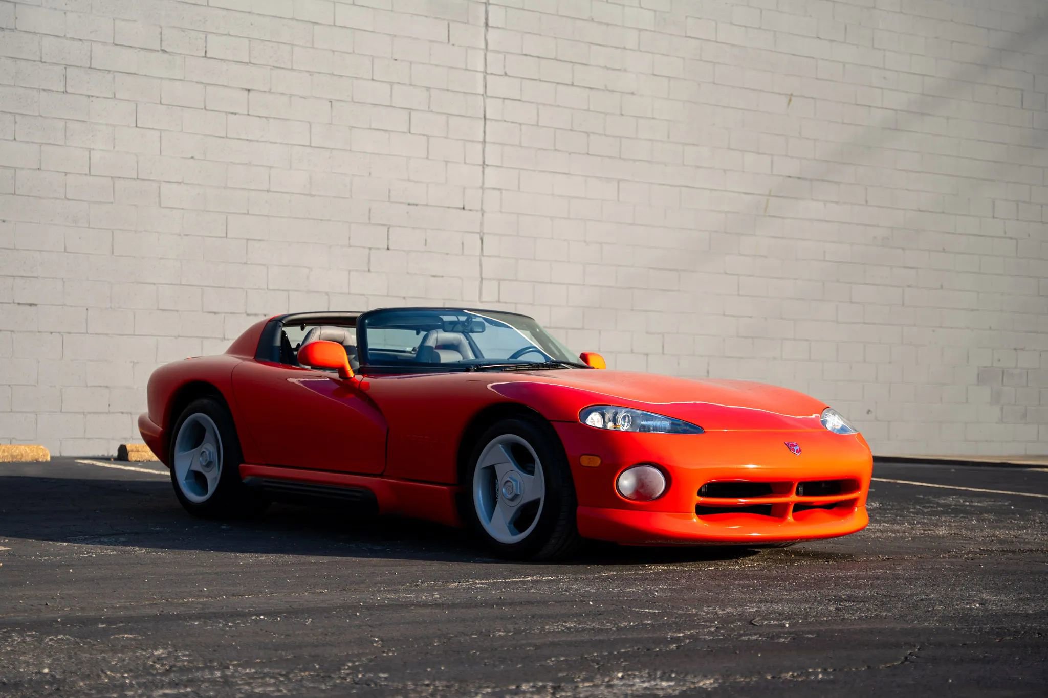 Used 1993 Dodge Viper RT/10 image 8
