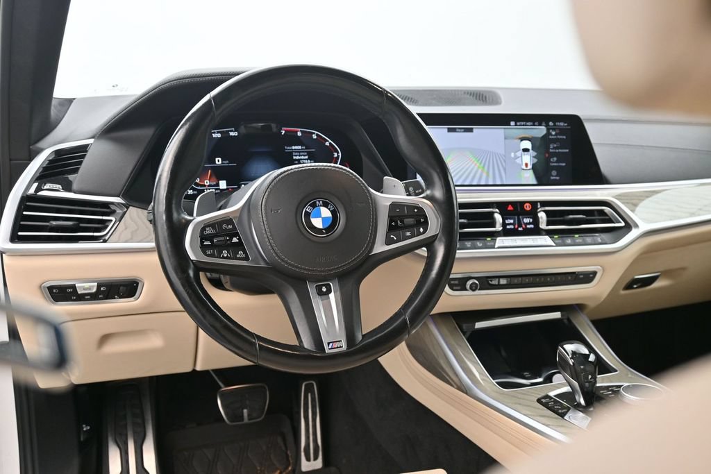 Used 2022 BMW X7 M50i AWD/4WD image 16