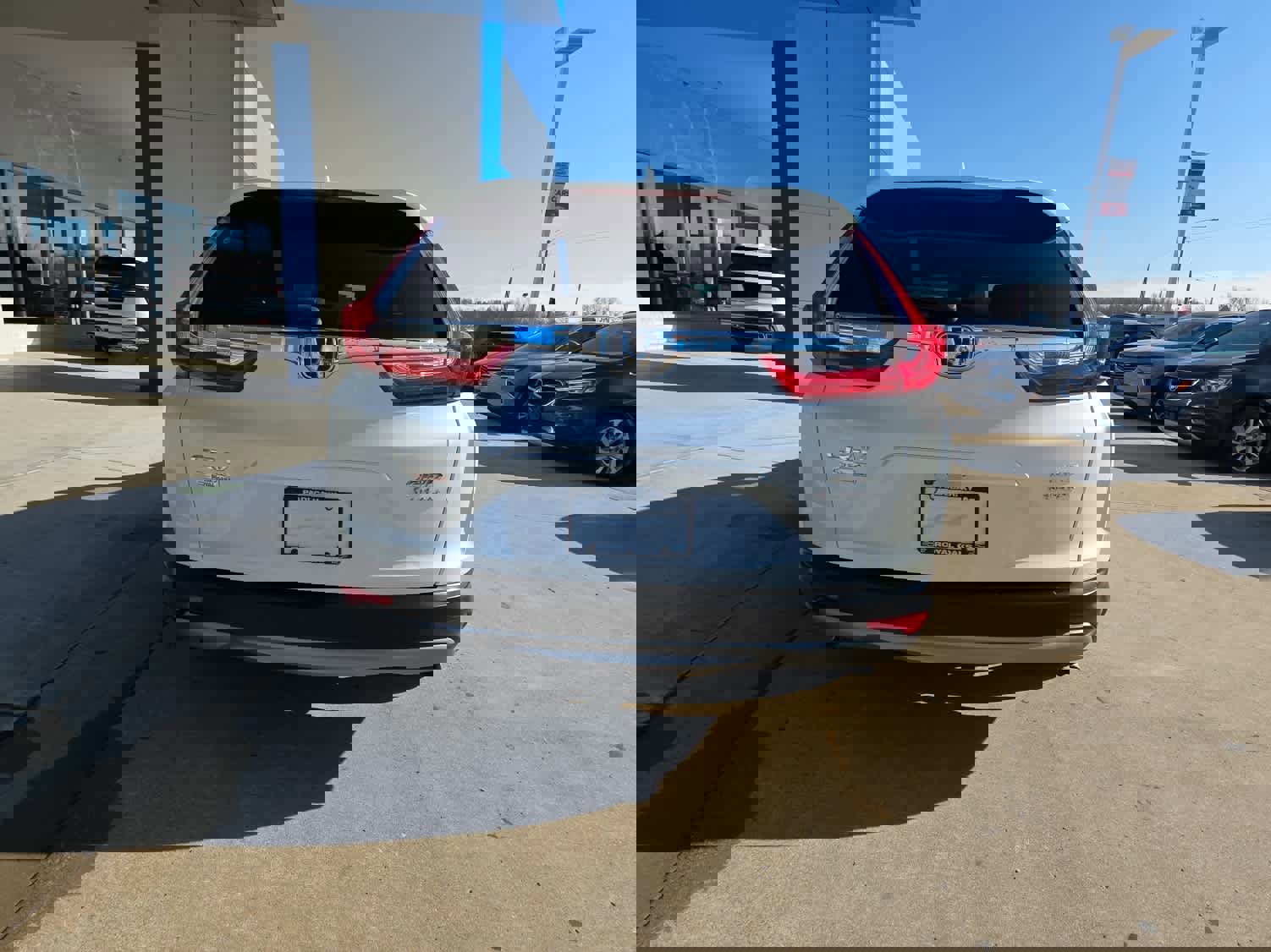 Used 2018 Honda CR-V EX image 7