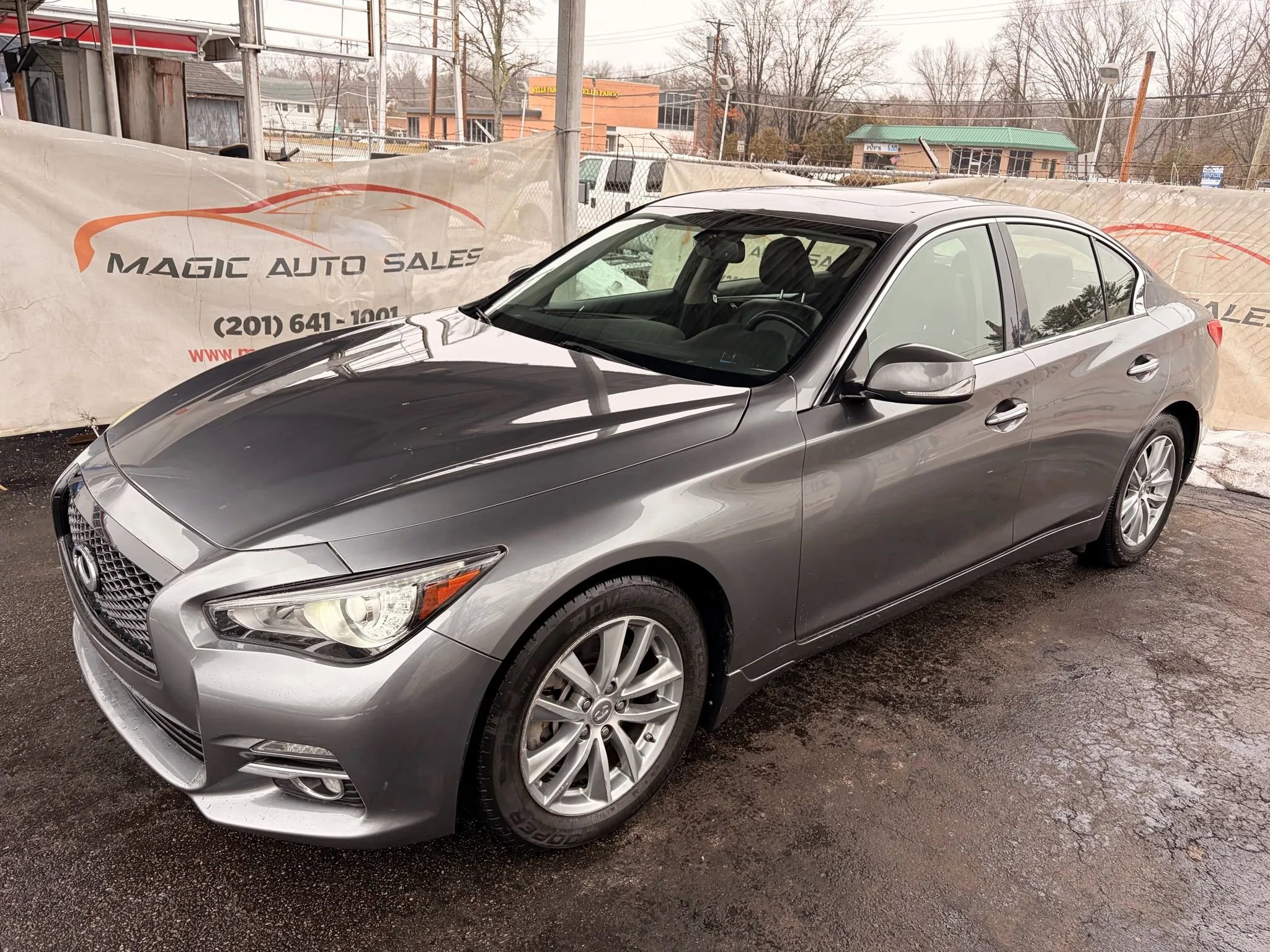 Used 2015 INFINITI Q50 Premium w/ Navigation Package image 57