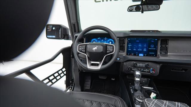 Used 2025 Ford Bronco 4-Door image 30