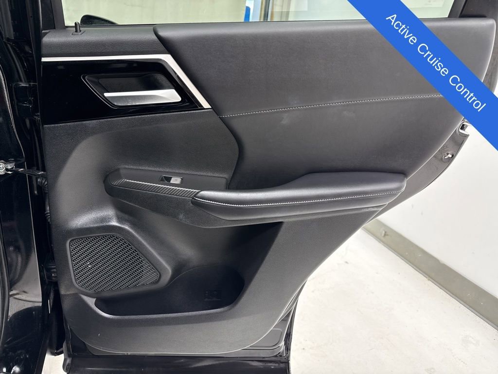 Used 2024 Mitsubishi Outlander SE image 11