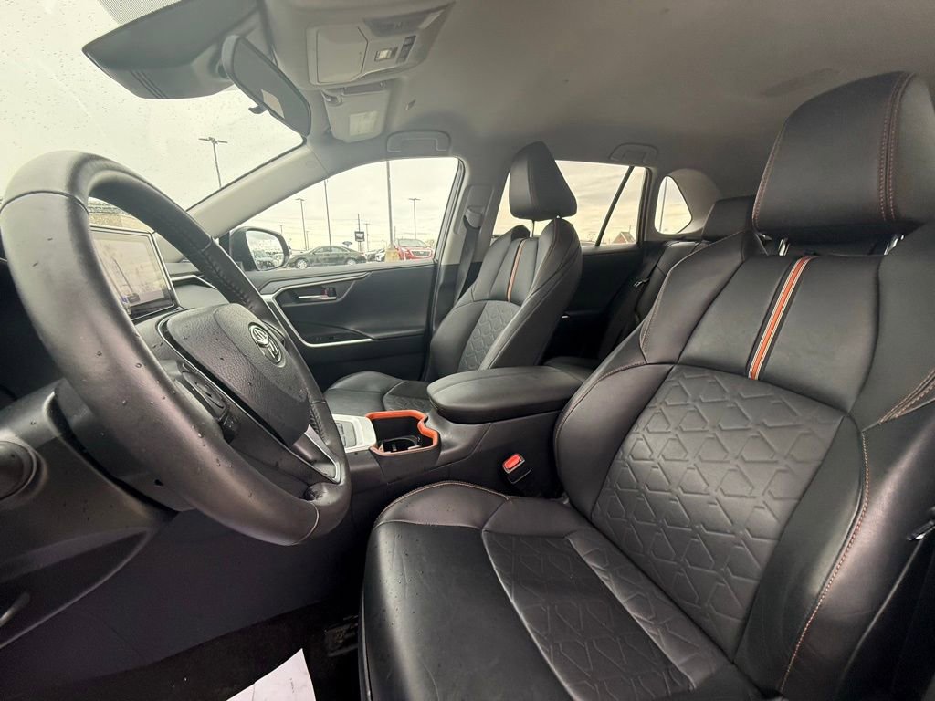 Used 2024 Toyota RAV4 Adventure image 28