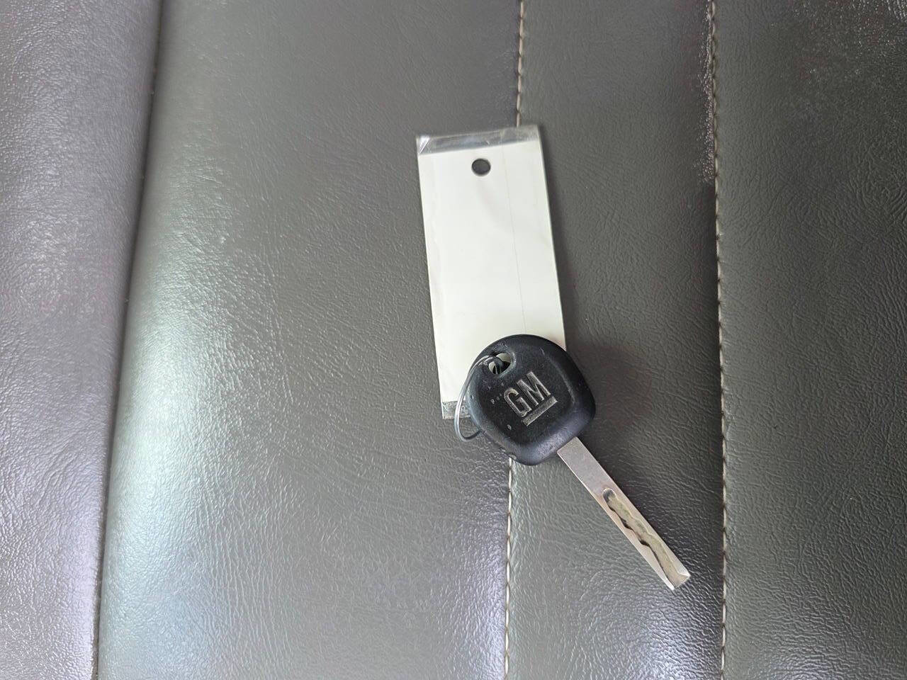 Used 2019 Chevrolet Express 2500 Extended image 20